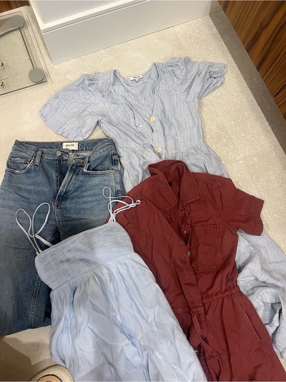 Abercrombie & Fitch, Madewell, Agolde bundle